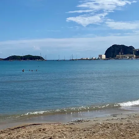 Апартаменты L'aubanel Parking Proche Plage Bylaconciergerie13 Ла-Сьота